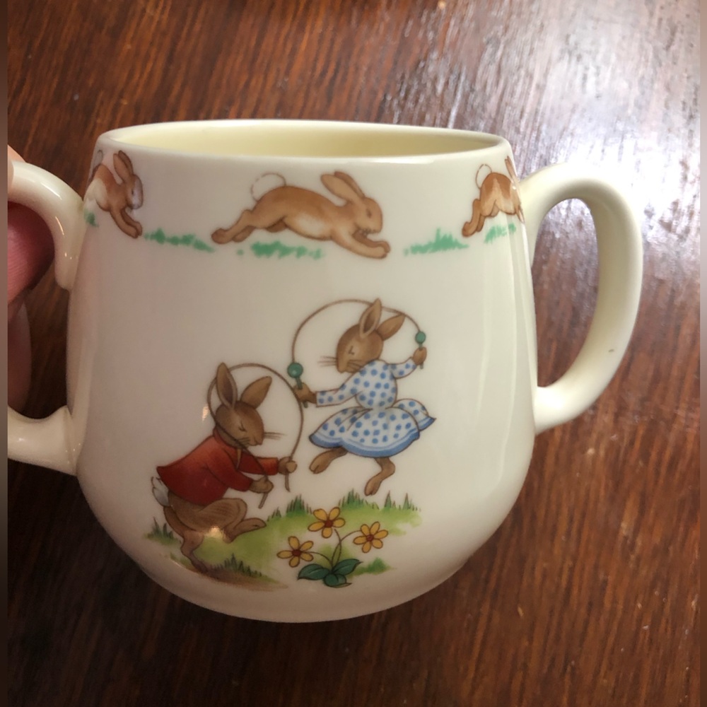 Vintage Royal Doulton 5 piece set Children's Bunnykins Dinnerware Set 1970’s - Picture 5 of 10